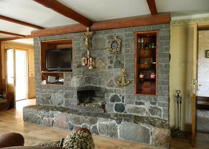 Farm stay Ouna Puhketalu