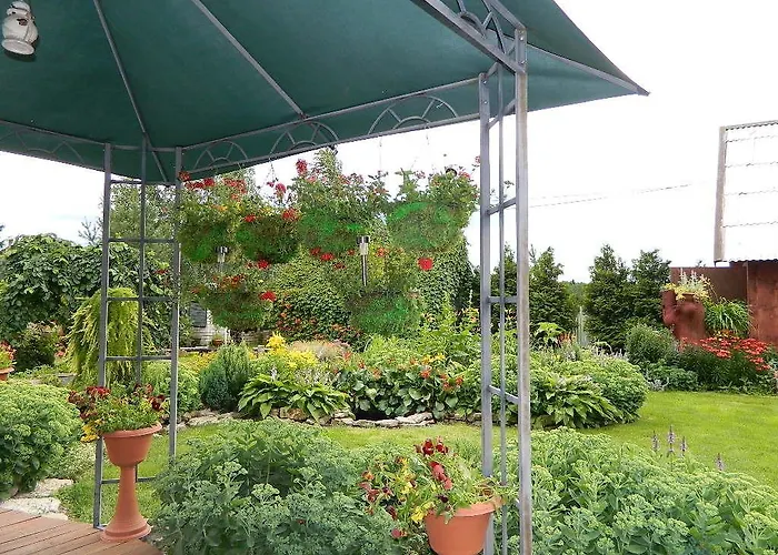 Farm stay Ouna Puhketalu