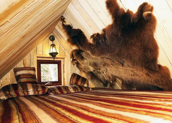 Ouna Puhketalu Farm stay